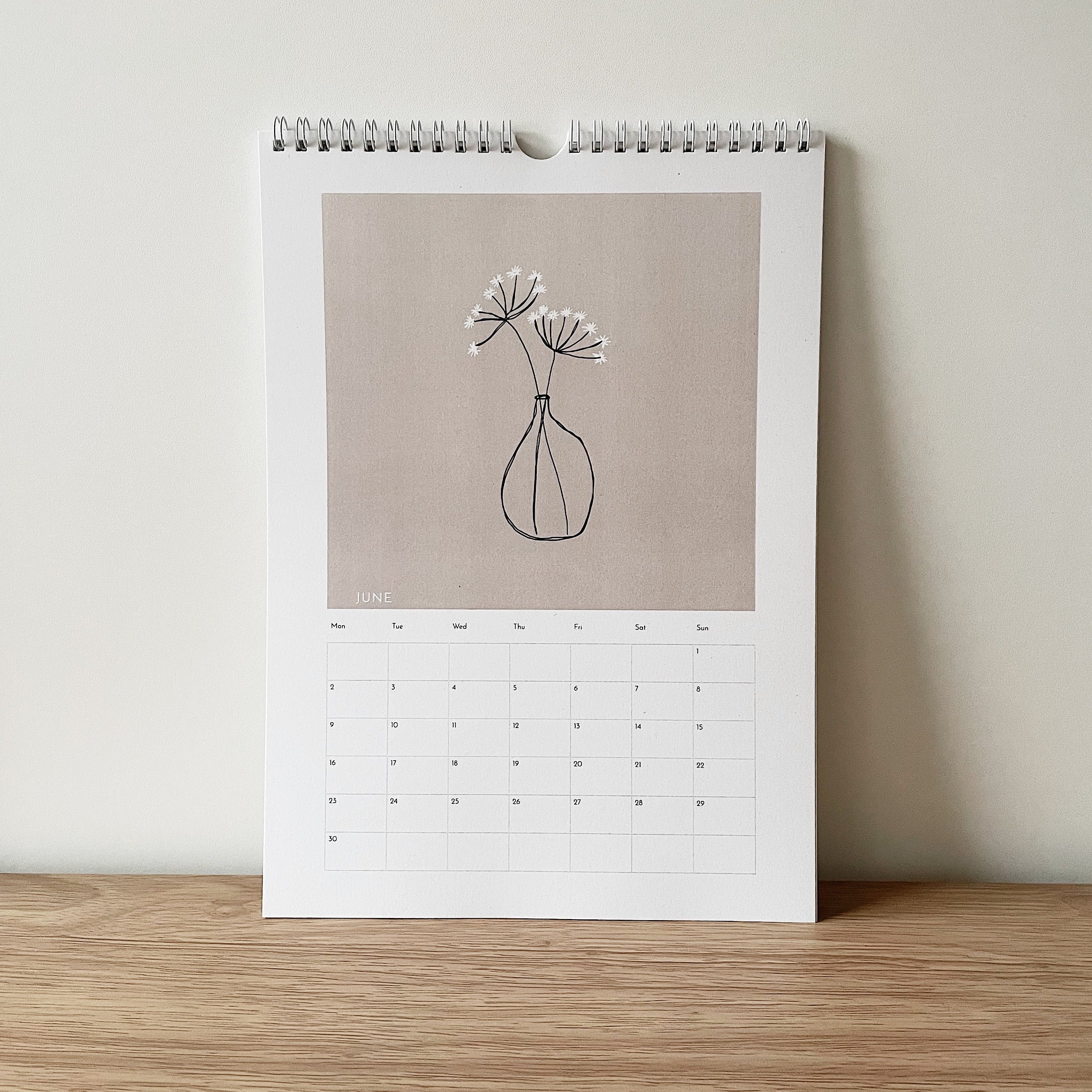 june illustrated vase minimalist calendar 2025 elemente design