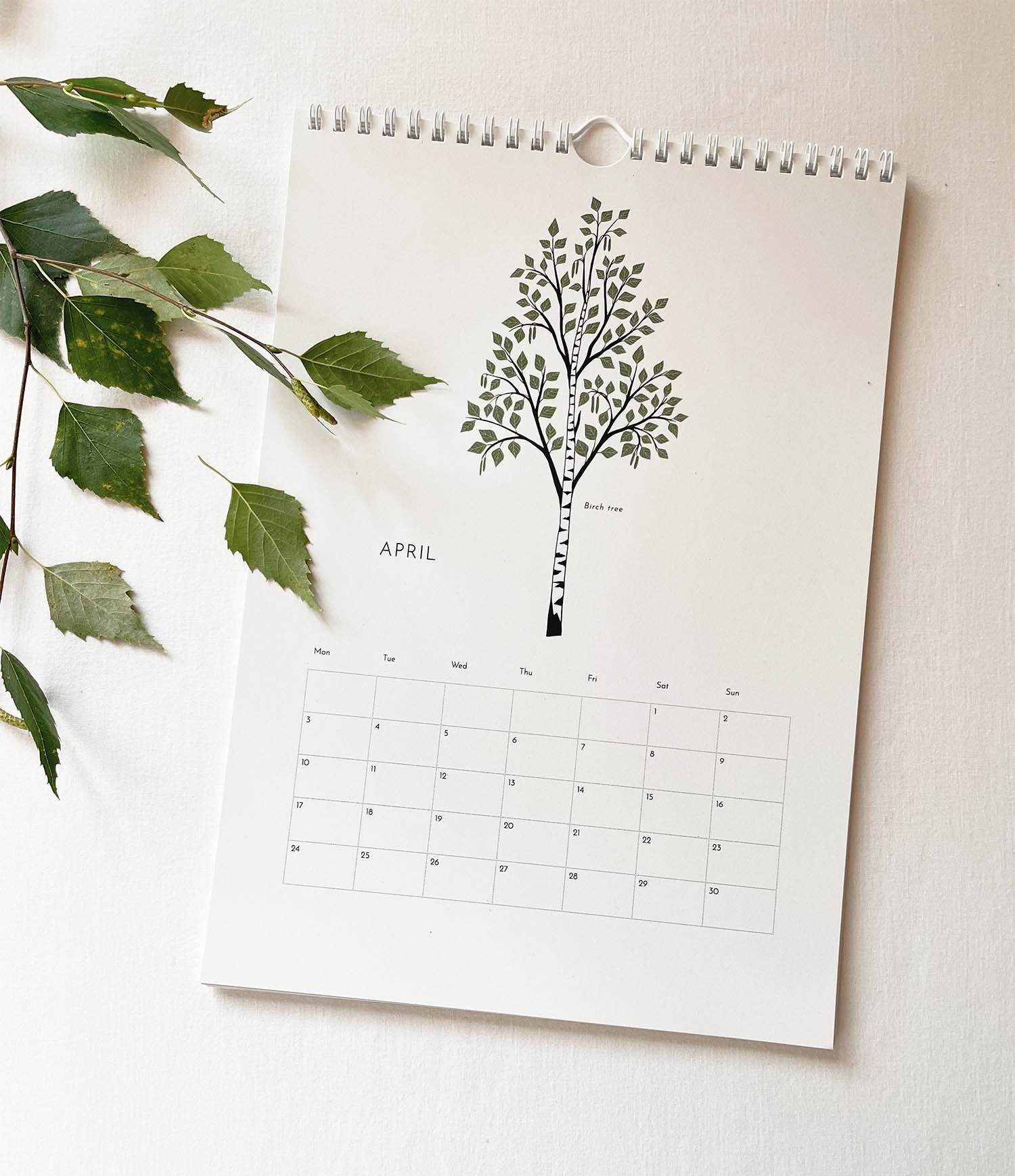 birch tree illustrated April 2023 calendar elemente design