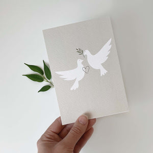love and peace doves greeting card elemente design