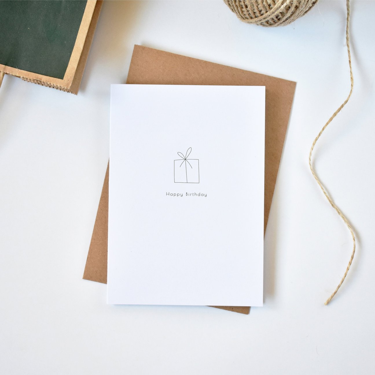 minimalist gift birthday card elemente design